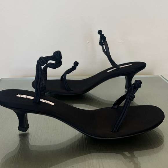 Oscar de la Renta kitten heel sandals size 38 (8) - Picture 3 of 6